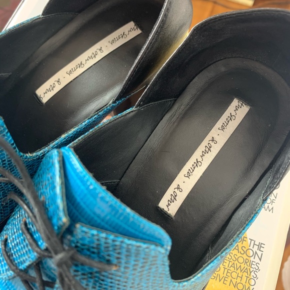 Funky blue and black loafers - Picture 4 of 5